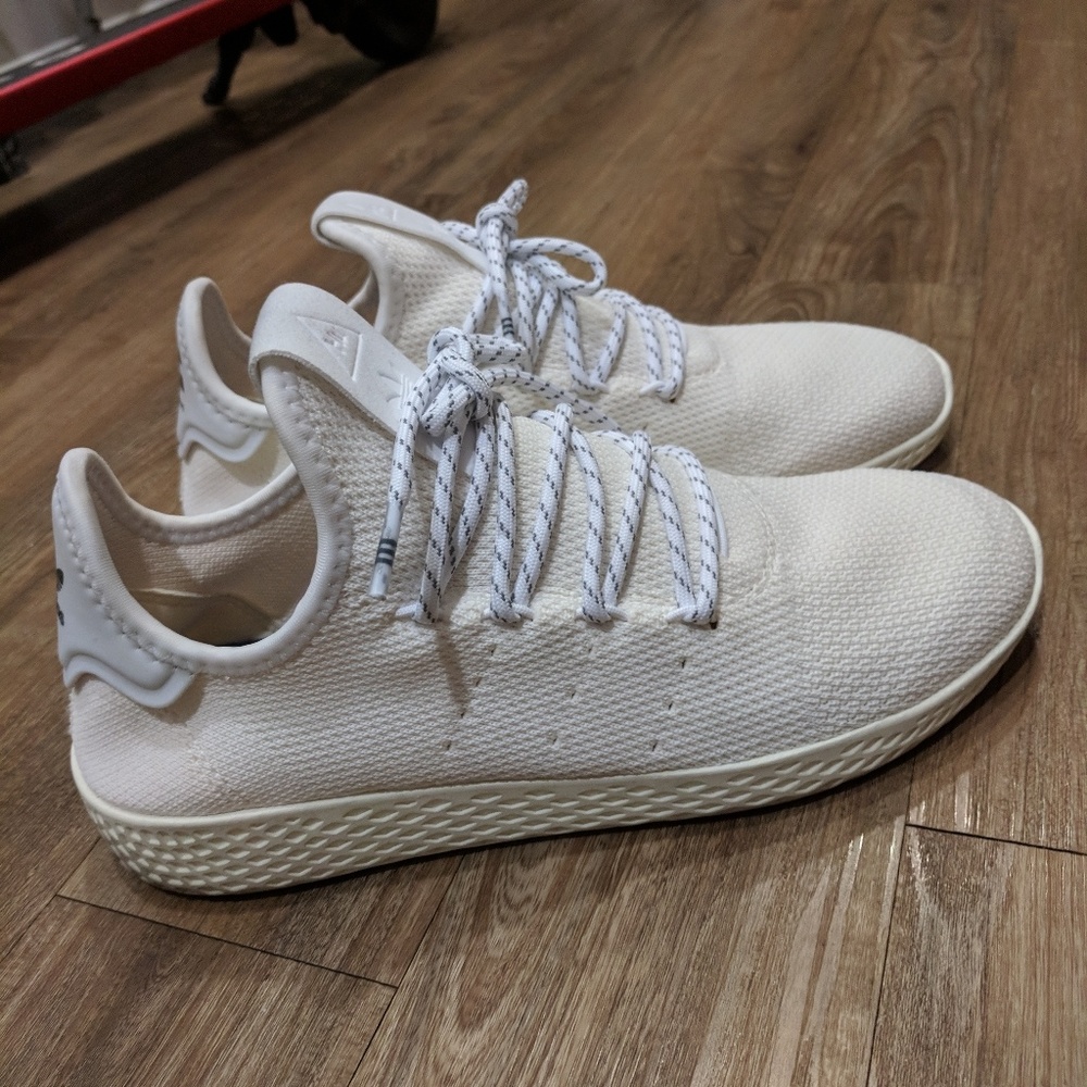Adidas Pharrells